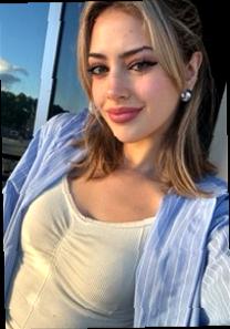 alaskagdrslim's tweet photo. my playlist is 90% sad bops and 10% motivational quotes i don’t believe https://t.co/RDN2zuc7DZ