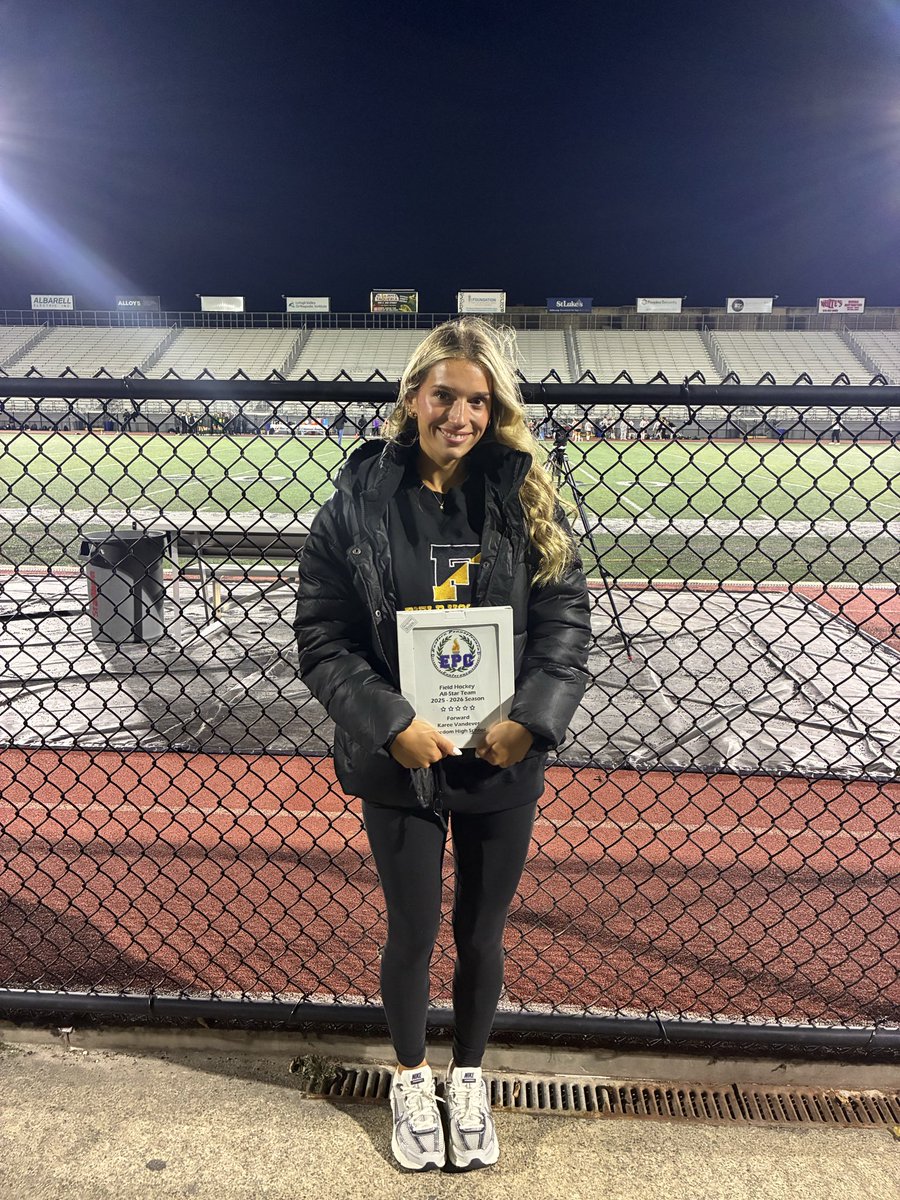FHS Field Hockey tweet media
