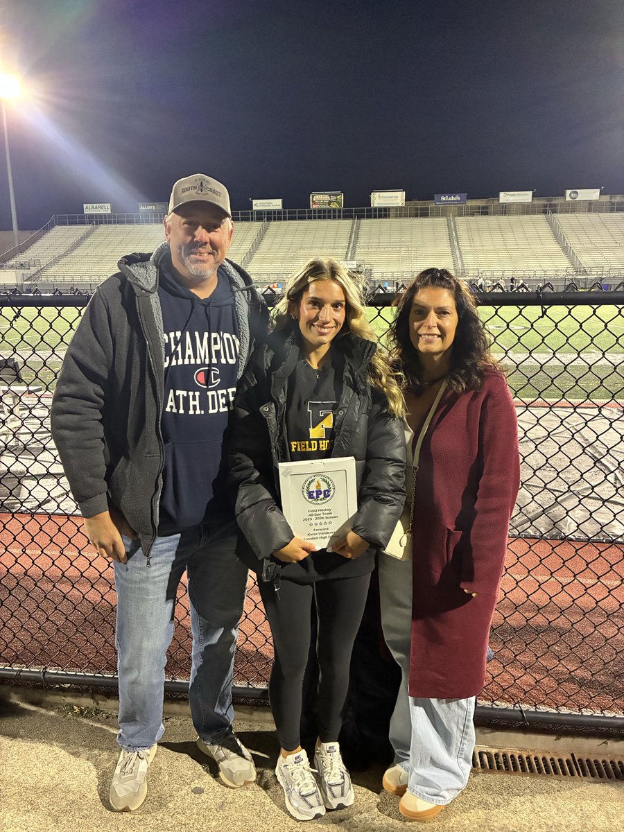 FHS Field Hockey tweet media