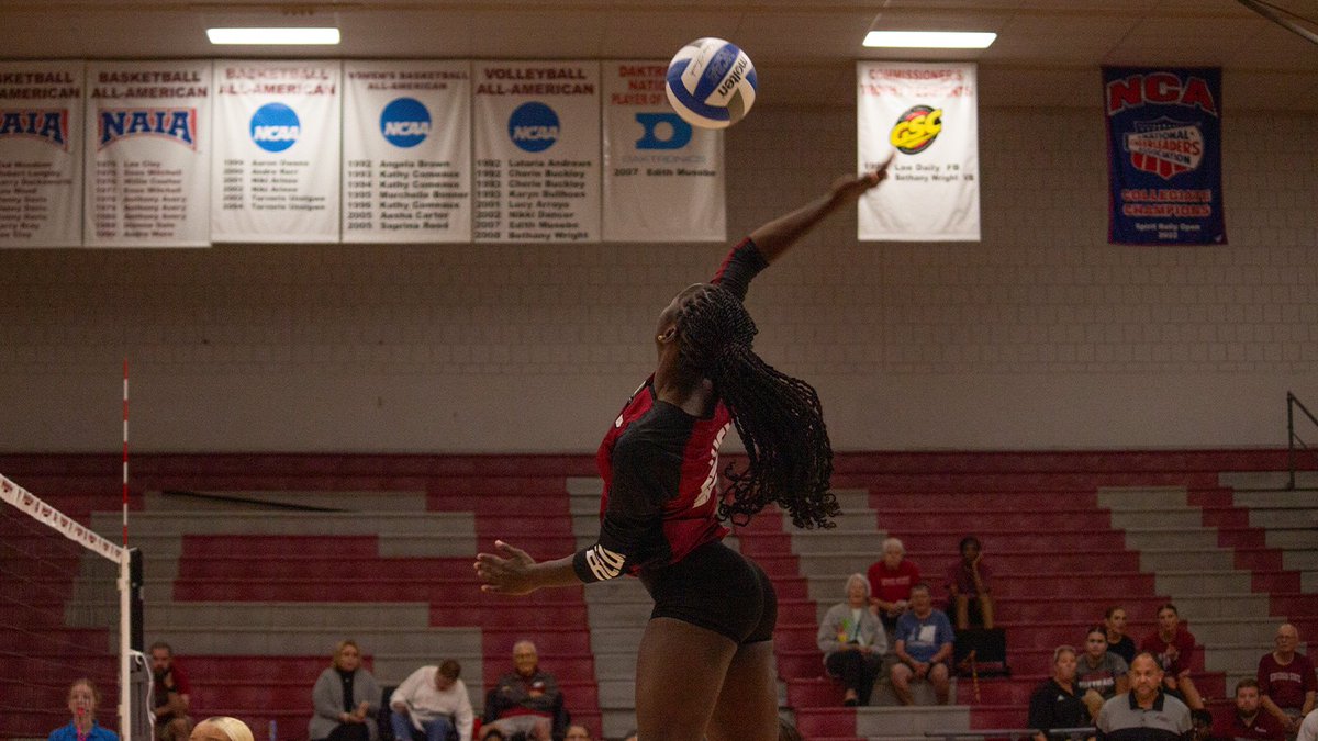 RECAP | Reddies Sweep Savage Storm on the Road

📝&gt;&gt; bit.ly/ReddieSweepSto…

#NoMereBeast