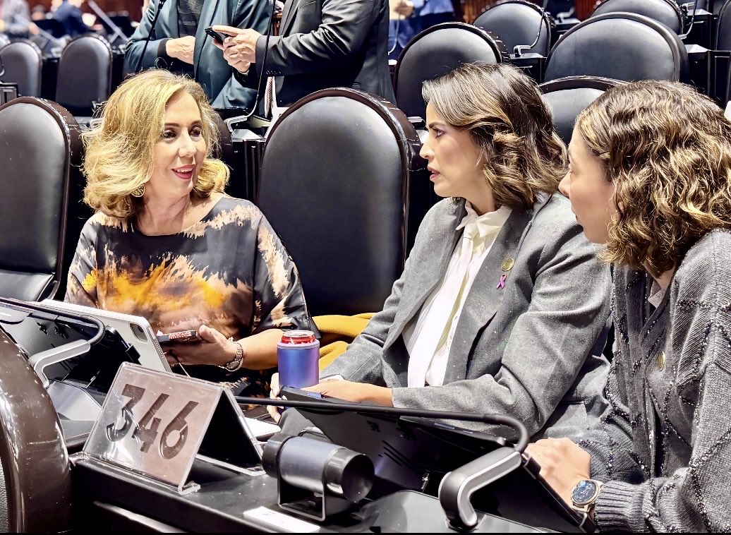 El trabajar por México no tiene horario, seguimos discutiendo el dictamen sobre la Ley del Impuesto Especial sobre Producción y Servicios. Les mantengo informados. <a href="/DiputadosVerdes/">Diputados Verdes</a>