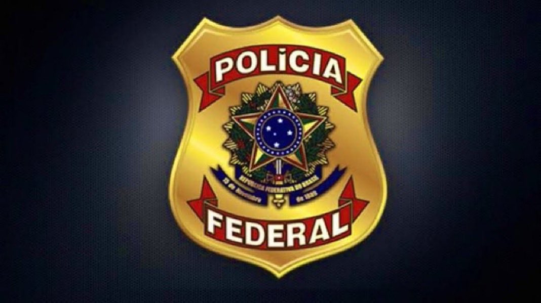 🚨URGENTE - Alexandre de Moraes manda intimar a PF para que se manifeste sobre a suposta viagem de Filipe Martins aos EUA e explique sobre os registros falsos utilizados no pedido de prisão