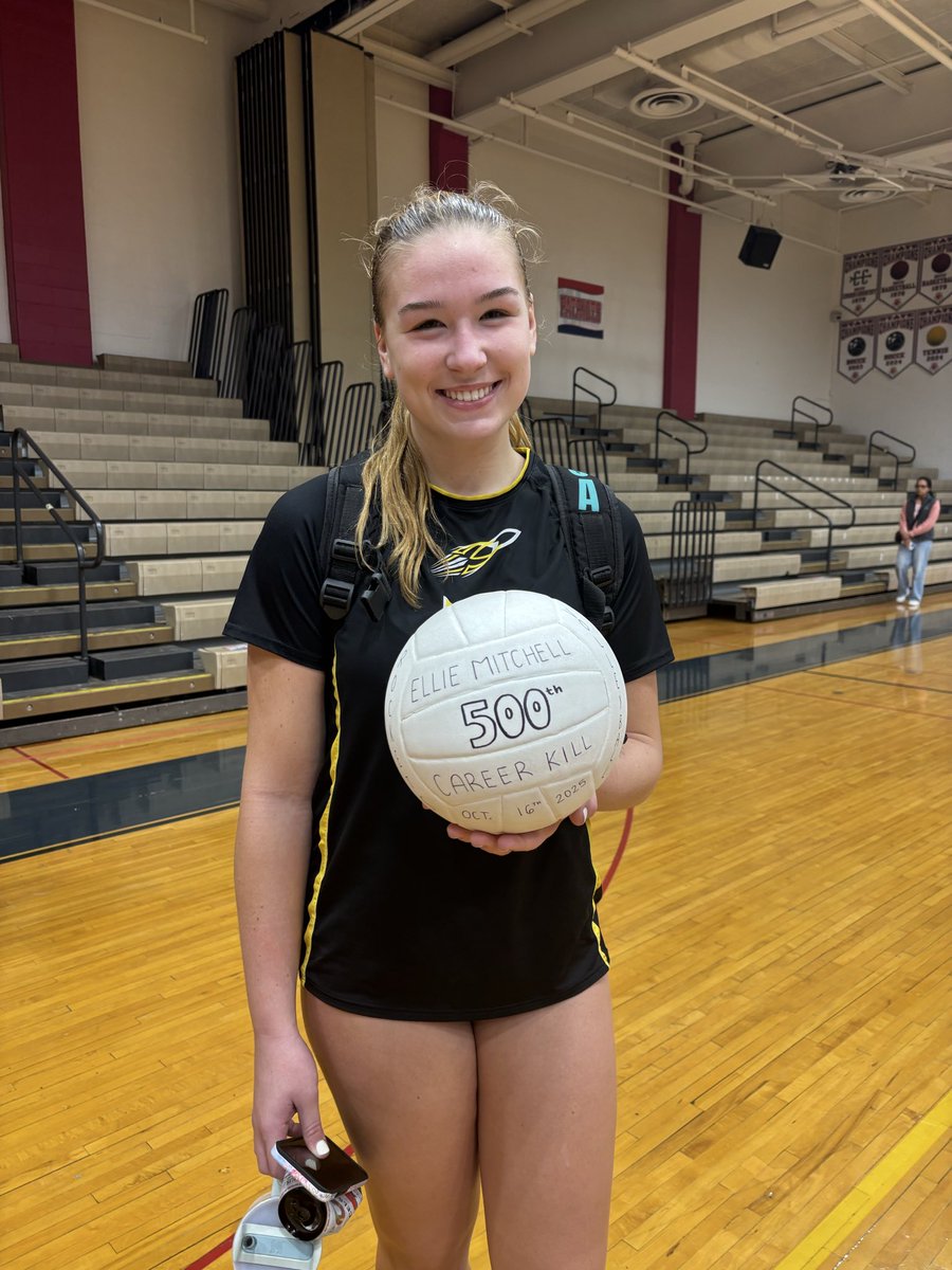 Rockets Volleyball tweet media