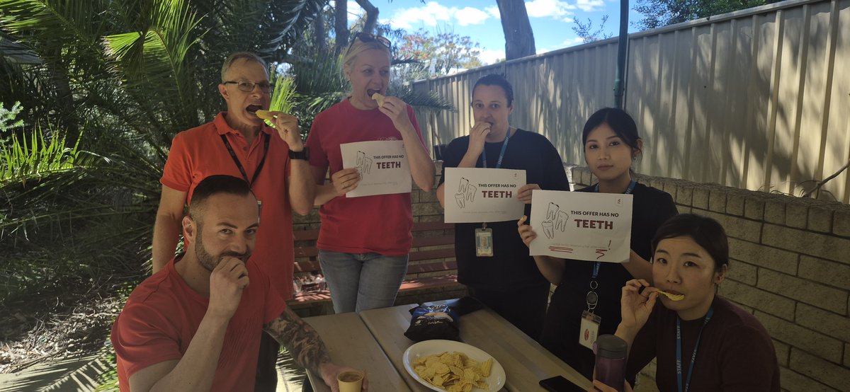 Dental Technicians are continuing their escalating industrial action to fight for an improved offer from the Government. 
Dental Technicians deserve to be recognised for the important work they do for the West Australian community and are seeking an improved offer