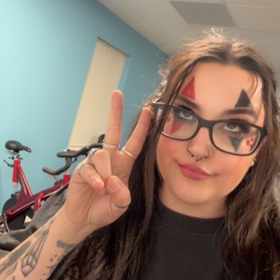 melissacioffi's tweet photo. #NewProfilePic https://t.co/kJsBNxjXxH