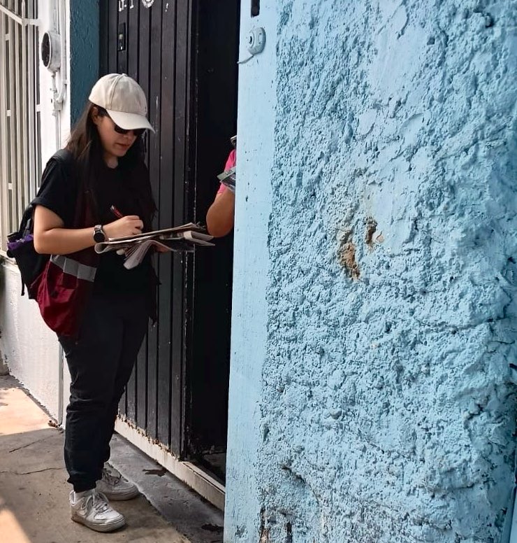 Sistema Integral de Derechos Humanos (@pdhcdmx) on Twitter photo 📢 #Entérate 
#EsteJueves el equipo de la #IESIDH acompañó a la #JefaDeGobierno, <a href="/ClaraBrugadaM/">Clara Brugada Molina</a> para realizar recorrido #CasaPorCasa 🏠🏘️ en la Colonia #MiguelHidalgo, Alcaldía <a href="/TlalpanAl/">Alcaldía Tlalpan</a>. 
#GobiernoDeTerritorioNoDeEscritorio
Casa por Casa: Estrategia del <a href="/GobCDMX/">Gobierno de la Ciudad de México</a> que busca 📢 #Entérate 
#EsteJueves el equipo de la #IESIDH acompañó a la #JefaDeGobierno, <a href="/ClaraBrugadaM/">Clara Brugada Molina</a> para realizar recorrido #CasaPorCasa 🏠🏘️ en la Colonia #MiguelHidalgo, Alcaldía <a href="/TlalpanAl/">Alcaldía Tlalpan</a>. 
#GobiernoDeTerritorioNoDeEscritorio
Casa por Casa: Estrategia del <a href="/GobCDMX/">Gobierno de la Ciudad de México</a> que busca