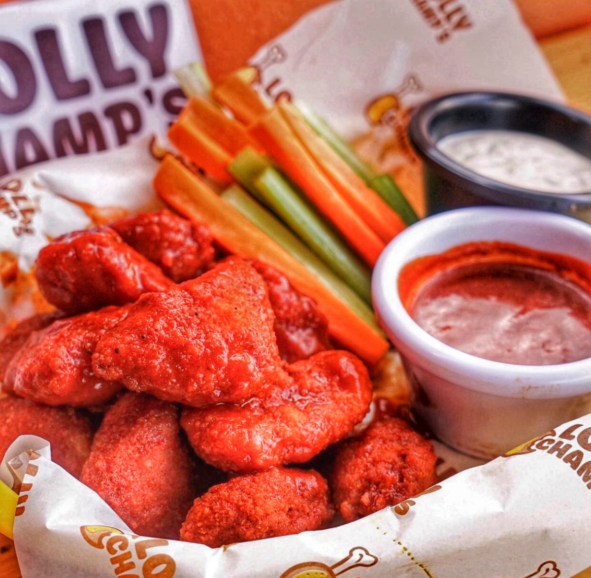 ¡LOS PLATILLOS MÁS RICOS TE ESPERAN! 😍🍗🍔🍟 ¿Qué vas a ordenar hoy? 🤤 ➡️🏠 Contamos con servicio a domicilio.  ✅Aceptamos pagos con tarjeta y transferencias.