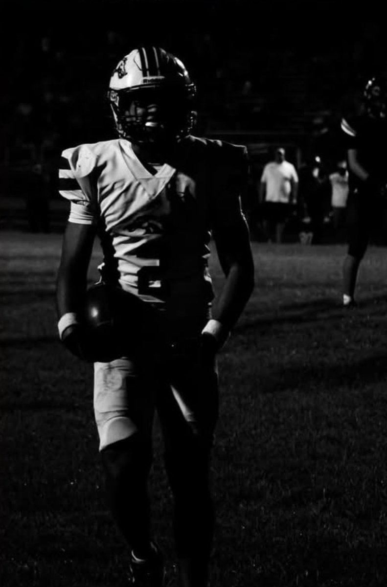 Exited to compete for the district title tomorrow vs #5 centerville!!

<a href="/CoachEJbarthel/">EJ Barthel</a> <a href="/CoachEJGVU/">EJ Peterson</a> <a href="/Coach_MDixon/">Michael Dixon</a> <a href="/Coach_Otineru/">Kyle Otineru</a> <a href="/CoachHolleyCU/">Garren Holley</a> <a href="/s_kwilli32/">Keith Williams</a> <a href="/CoachJ_Boulware/">Jay Boulware</a> <a href="/CoachBlack10/">Marquel Blackwell</a> <a href="/CoachSpalding_/">Devon Spalding</a> <a href="/CoachAnderson15/">Coach Brian Anderson</a> <a href="/CoachDAdams/">Drew Adams</a> <a href="/LeviJungling05/">Coach Levi Jungling</a> <a href="/Coach2Bless/">Devin Rispress</a> <a href="/innov8ivebyRyan/">Ryan Smith</a>