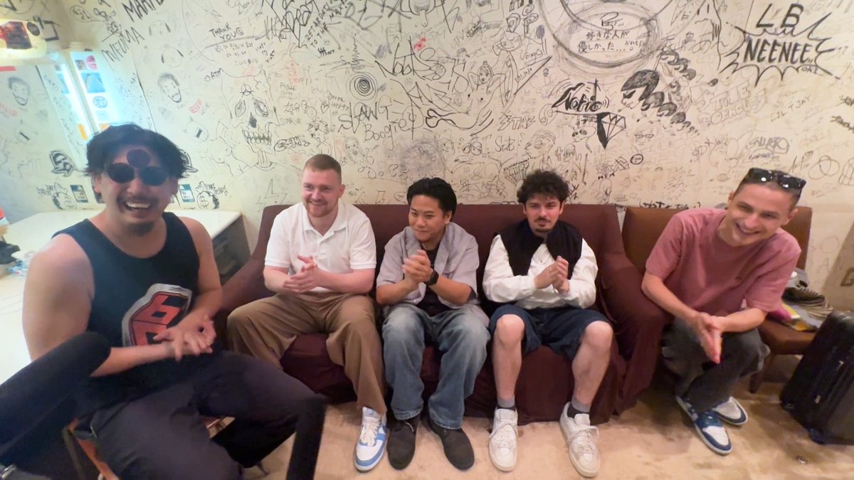 ohmygod_ntv's tweet photo. ◤10/18（土)あさ10：30からの
「オー！マイゴッド！は…◢|

世界一の低音を奏でる
“ヒューマンビートボクサ―の神”登場！
 ビートボックスの大会に潜入！
会場がこわれるほどの“低音リップベース”に
会場大熱狂‼️
@napom_official
#オーマイゴッド https://t.co/KnmcFmPfeS