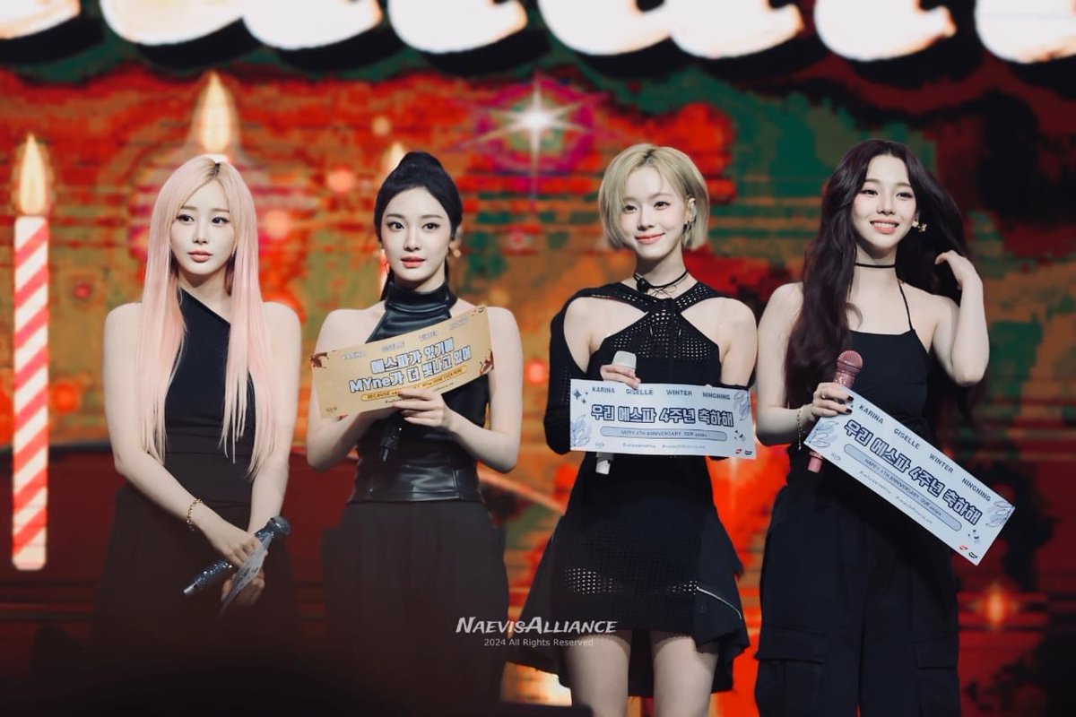 AESPAINAUNION's tweet photo. [DAY - 1]

1 RT = 1 VOTE

🚨 I vote #aespa for Fans’ Choice Female #2025MAMAVOTE https://t.co/BFgKiNKV7Y