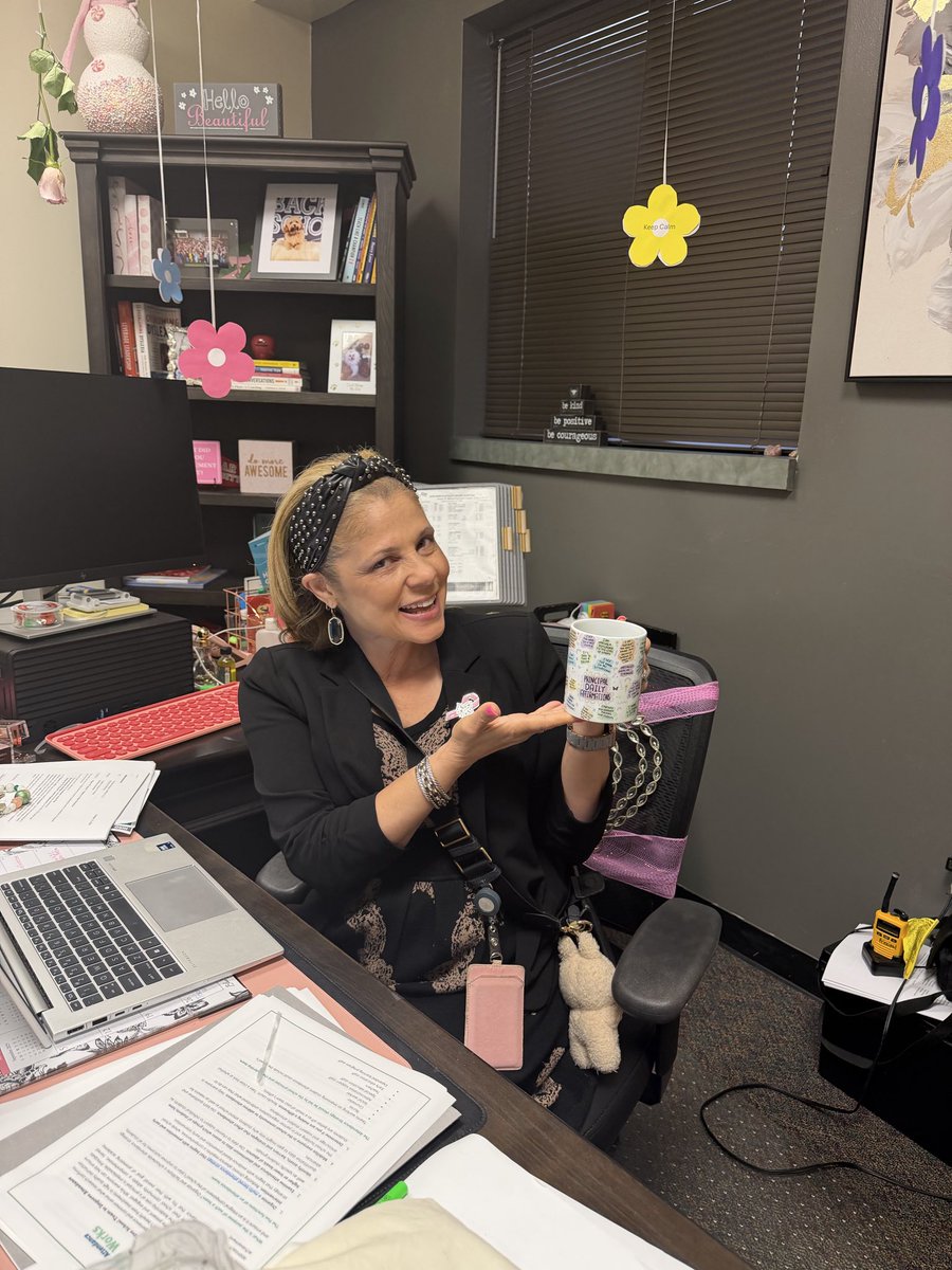 Tondelyn Johnson tweet media