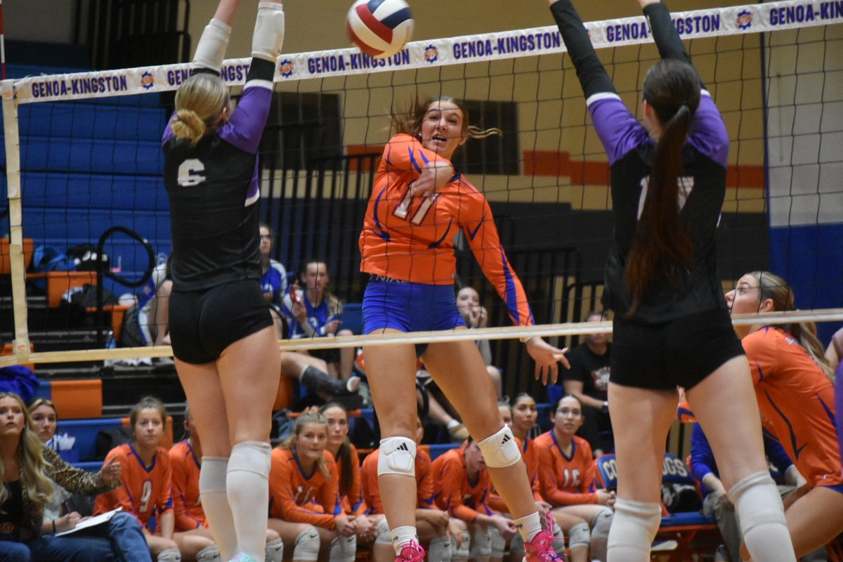 GKCogsAthletics's tweet photo. Varsity Volleyball @ GKHS:
FINAL: GK beats Dixon 25-18, 19-25, 25-17.
Presley Meyer had a big night with 12 assists, 12 kills and 9 digs. Aubrey Wise and Bria Botterman each tallied 8 kills. Ari Rich had 17 assists and 6 digs while Keiragan Gleissner had 2 kills and 4 blocks. https://t.co/G3OvTgWdI1