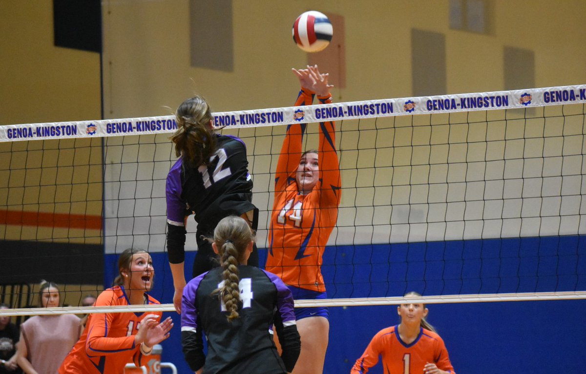 GKCogsAthletics's tweet photo. Varsity Volleyball @ GKHS:
FINAL: GK beats Dixon 25-18, 19-25, 25-17.
Presley Meyer had a big night with 12 assists, 12 kills and 9 digs. Aubrey Wise and Bria Botterman each tallied 8 kills. Ari Rich had 17 assists and 6 digs while Keiragan Gleissner had 2 kills and 4 blocks. https://t.co/G3OvTgWdI1