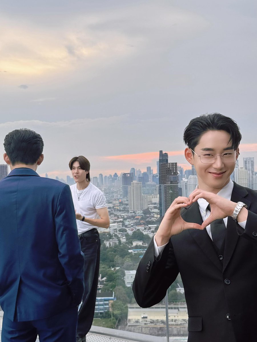 📸 _kilbill ig

น่ารักกก 🥹🫶🏻🧡🤍

#MeAndTheeSeries
#MeAndTheeSeriesQ17 
#ppnaravit #phuwintang 
#ปอนด์ภูวินทร์ #PondPhuwin