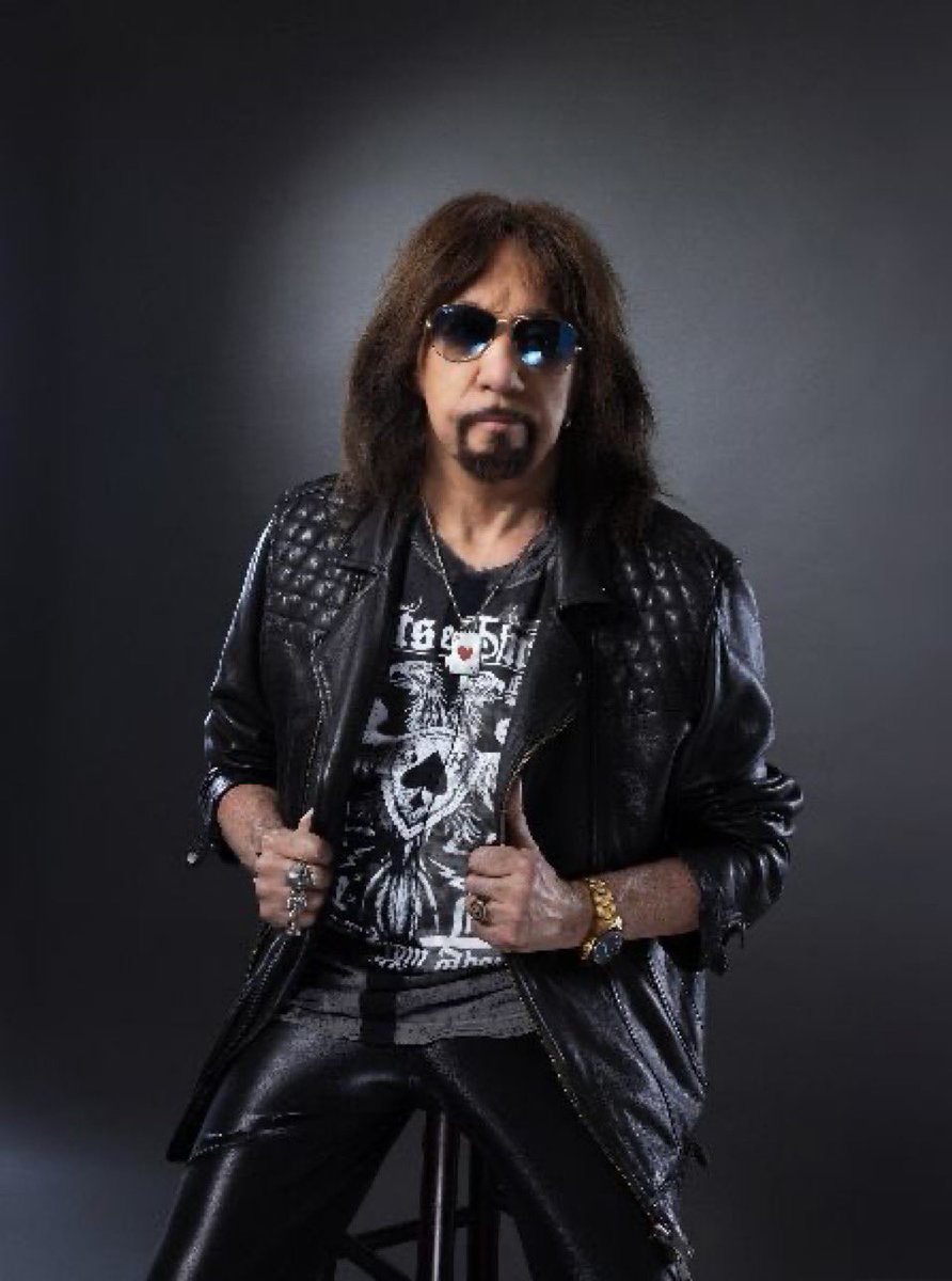 Beyond devastated to learn of the passing of my lifelong guitar hero, Ace Frehley. Truly one of a kind. He influenced an entire generation of guitarists, and inspired them to pick up a guitar in the first place.  An absolute legend and icon. Tough day for us KISS fans. #Spaceman
