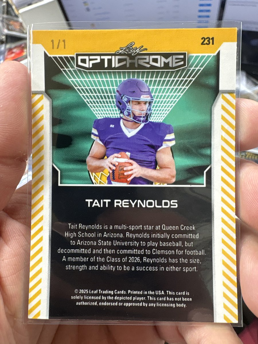 Sports360AZ's tweet photo. He’s not playing tonight on the @CW7Arizona game of the week because of injury. Cool sports card of @TaitReynoldsQC courtesy @Monster_Breaks https://t.co/XhwUFtAulS