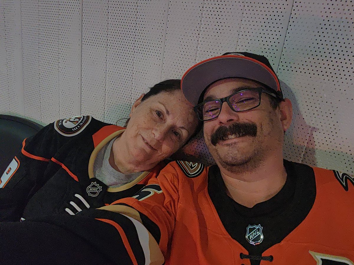 Tinkmf's tweet photo. #FlyTogether https://t.co/lrDPCsZuqG