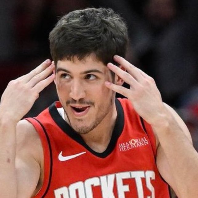 BradeauxNBA's tweet photo. Reed Sheppard went off tonight:

29 PTS
6 REB
6 AST
4 STL
3 BLK

12/22 FG
5/13 3PT https://t.co/uO2MZsyQUa