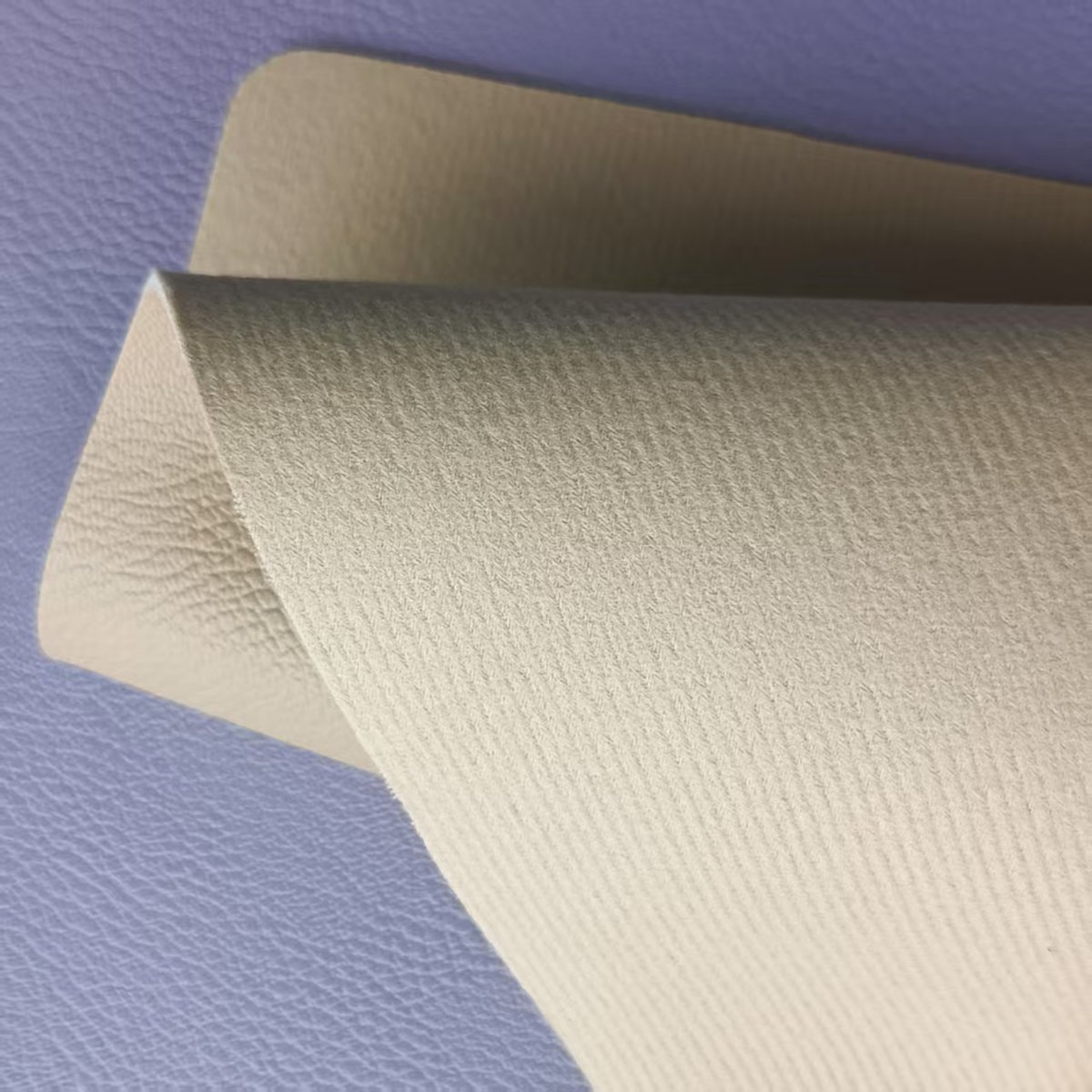 GraceQuanshun's tweet image. PVC leather for bag
​Warm colors
​1.7mm, imitate velvet backing
If you have any needs, please contact us.
E-mail:becky@qiansin.com
TEL:+86 15818267721
Website:qiansin.com
#syntheticleather #leatherfactory #leathercompany #pvcleather#puleather  #fashion#leather