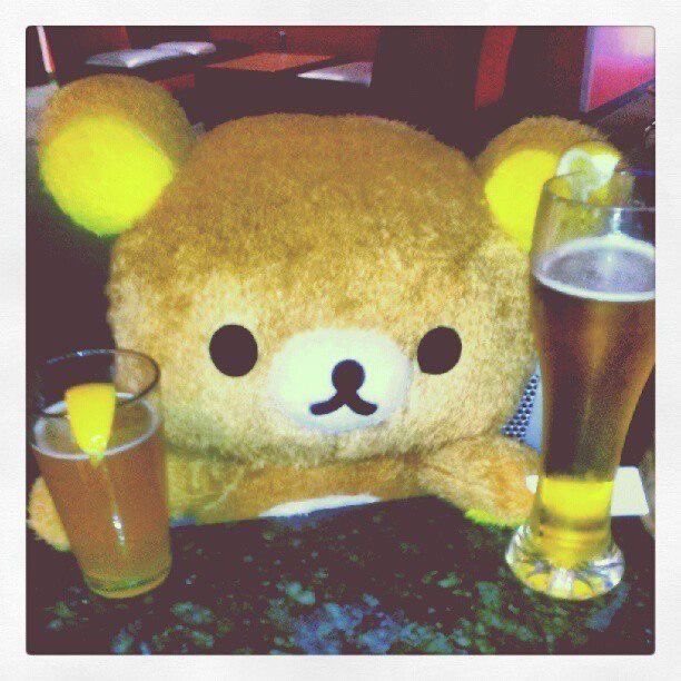 this is how i look sitting at the bar