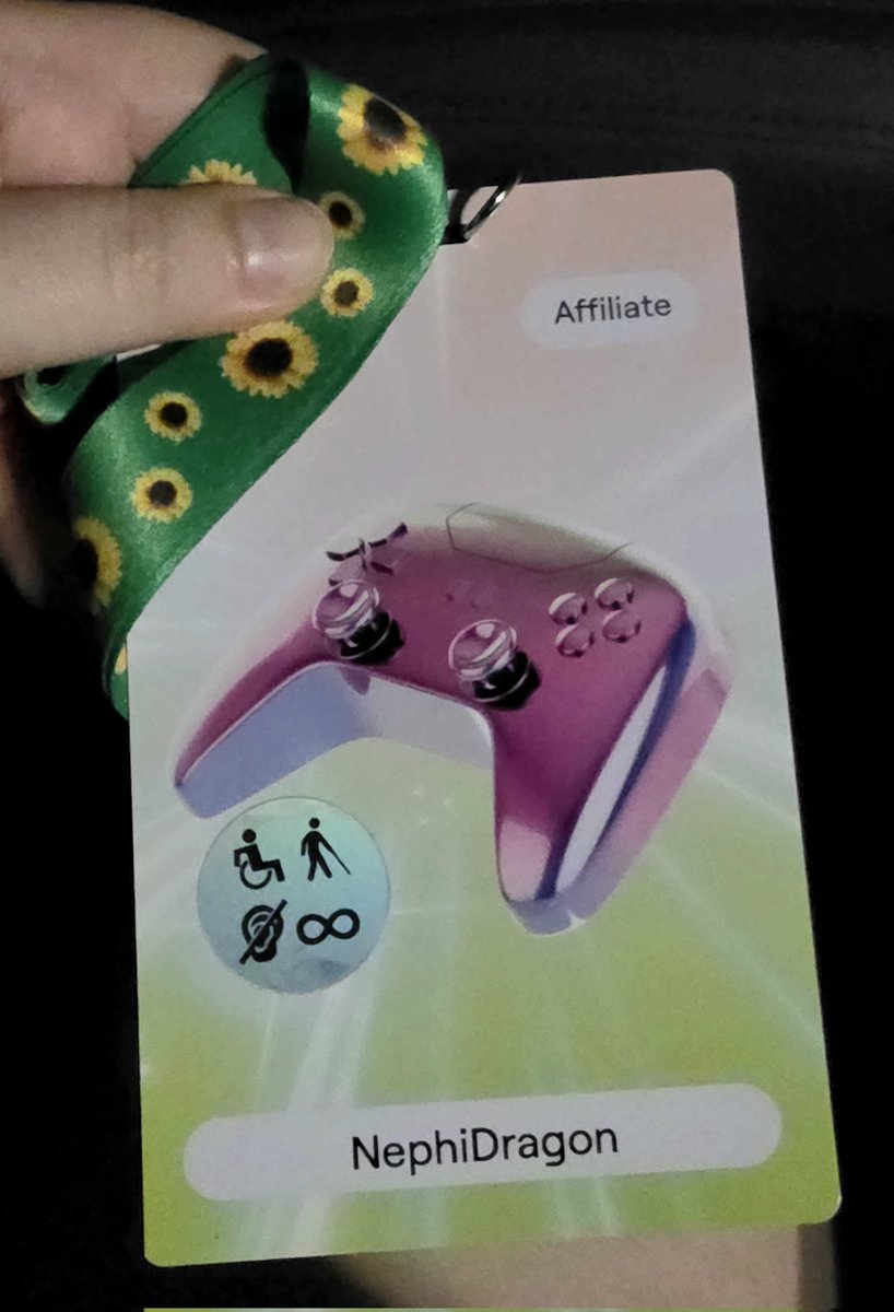 Chat we are so ballin
#twitchcon2025