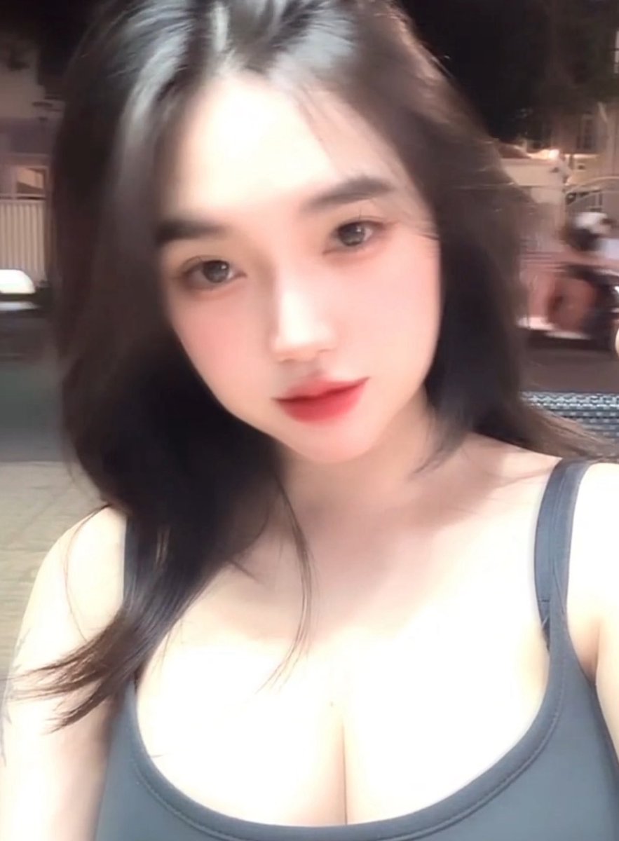 unnunee's tweet photo. Chào buổi sáng các anh trai cặc to nha https://t.co/H5WOK2HAIF