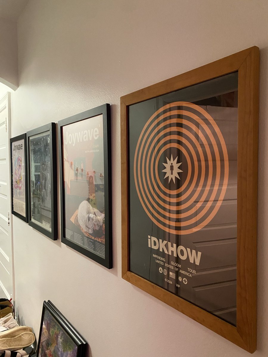 lightdontstopme's tweet image. Finally got enough frames for my Joywave x Idkhow hallway