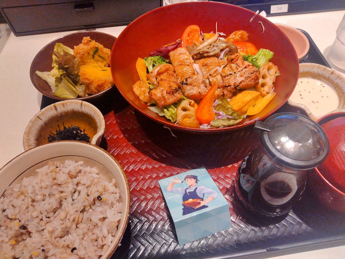 khqy_sstr's tweet photo. #大戸屋　#ハイキュー!!

クリアファイルを求めて昨日の夜に大戸屋（昨日とは別店舗）に行ったら⋯買えた!!しかも特典は欲しかった大地さん〜!!
このコラボに悔いなし。 https://t.co/q2KzpvkCgd