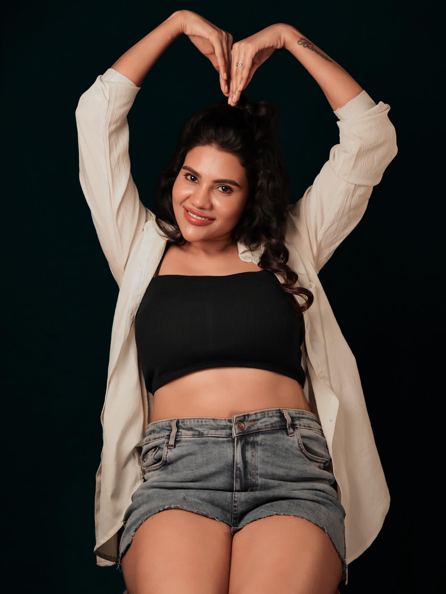 G3bZ4VRWwAAkTf1?format=jpg&name=large