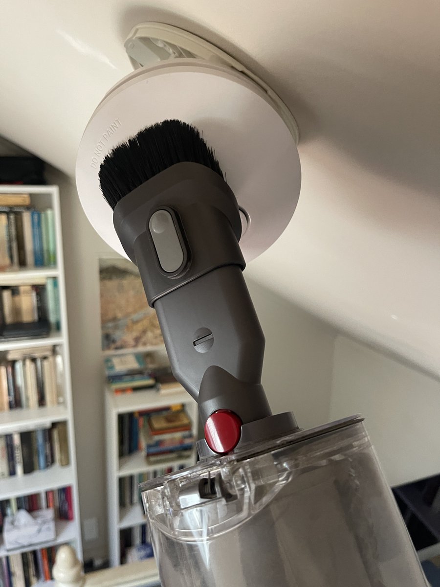 SecureElectriX's tweet photo. Routine smoke alarm maintenance.. we replaced this smoke alarm 8 years ago. The detector was tested and maintained and is on track to last its full 10 year life cycle 👍

Need help with your residential smoke alarms in Sydney? 
We can help!👇

https://t.co/uHnurf7aPL https://t.co/OIWWwXdYd0