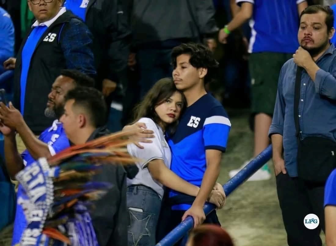 bendiazrenderos's tweet image. 