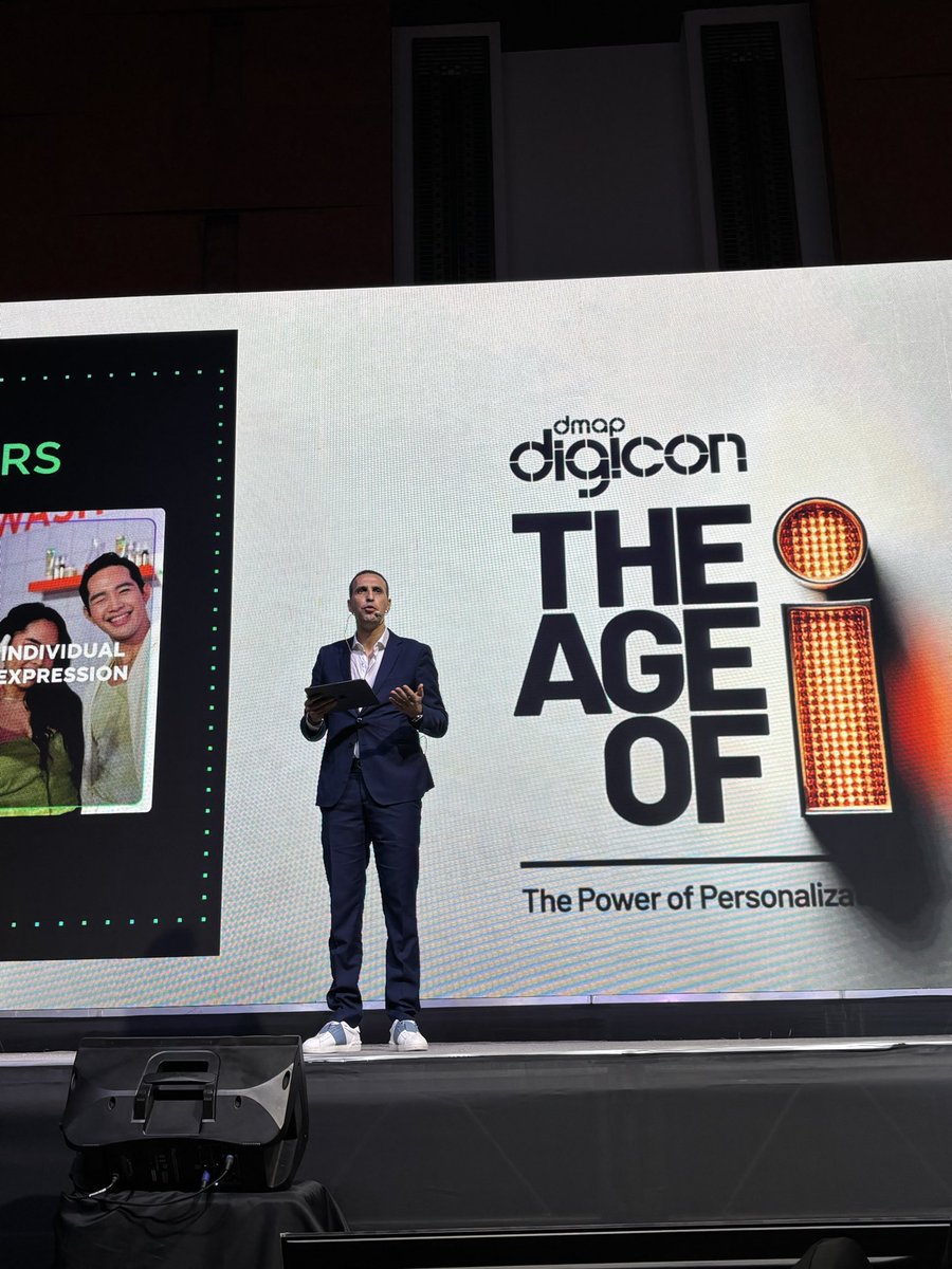 RealCoinGeek's tweet photo. Is tech important in the beauty industry?
L’Oréal’s Yassine Bakkari says yes — and explains why during his #DigiCon2025 presentation.
#TheAgeOfi #DMAPDigiCon2025 #CoinGeekinDigiCon #BeautyTech @Dmap_PH https://t.co/qAGhrnOdKe