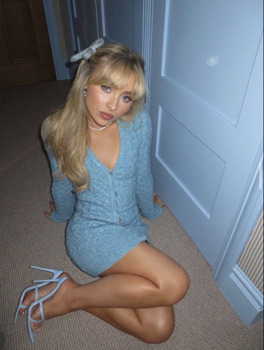 Here's your daily dose of S4brina being such a doll 😩😵‍💫❤️