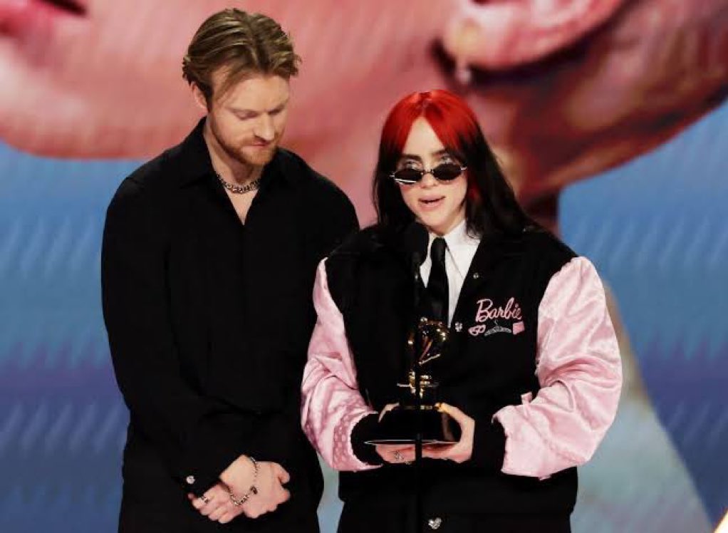 BillieSociety's tweet image. Finneas says he believes the closing line of “HIT ME HARD AND SOFT” was Billie critiquing consumer culture in the music: 

“The last sound of the last record— the final one second was her saying “but when can i hear the next one?” which was, i hope that’s open to interpretation,…