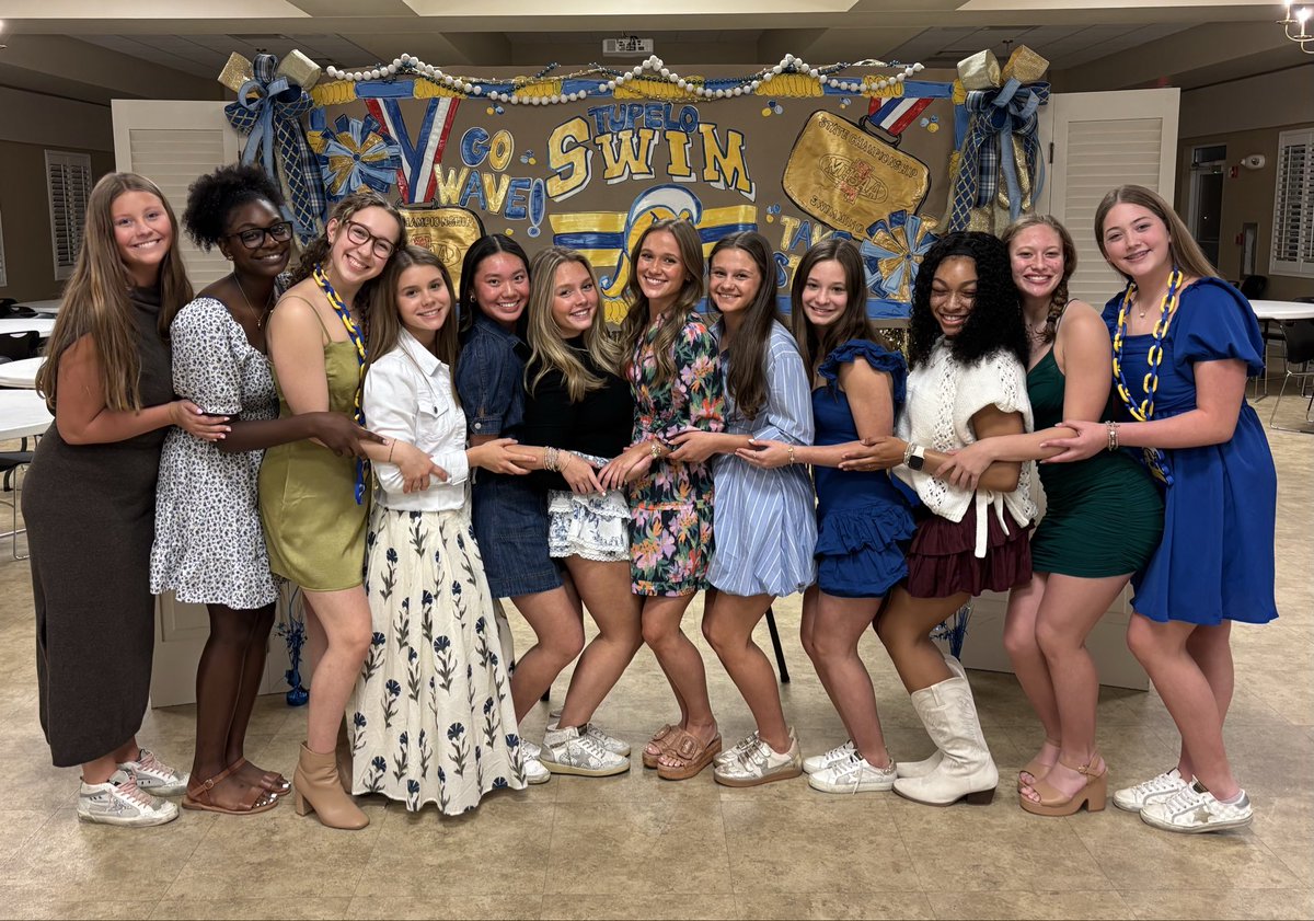 TupSwim's tweet image. State Dinner 🏊‍♀️ 🌊 
#carbloading #lgw #floodwarning