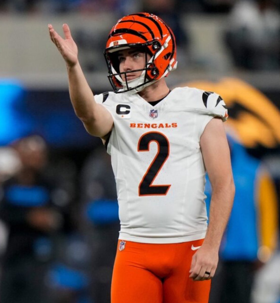 Alex Caruso tweet media