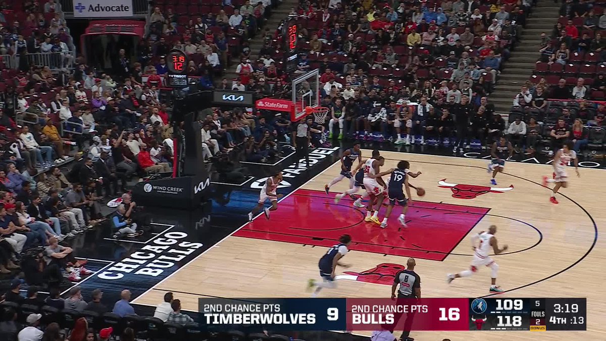 Throw it down, Rook!

@NoaEssengue | @CHSN__ 