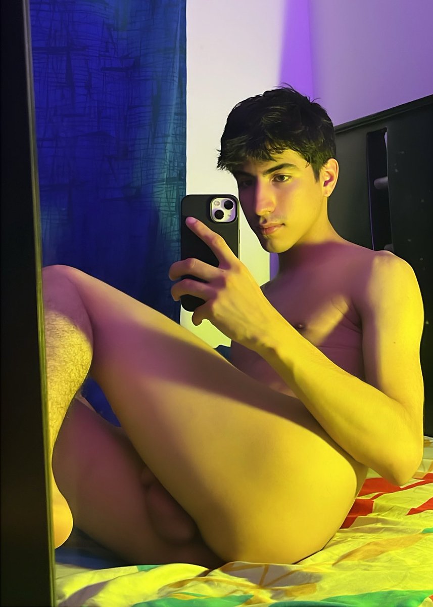 Sebas tweet media