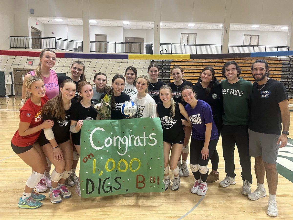 Holy Family Volleyball tweet media