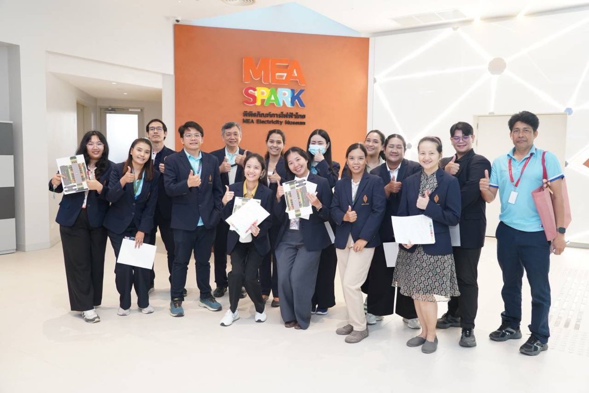 mea_news's tweet image. MEA SPARK เปิดบ้านต้อนรับ พิพิธภัณฑ์ศิริราช ร่วมแลกเปลี่ยนองค์ความรู้ด้านพิพิธภัณฑ์ สร้างเครือข่ายการเรียนรู้อย่างยั่งยืน

คลิก▶️: mea.or.th/public-relatio…

#MEASPARK #พิพิธภัณฑ์การไฟฟ้าไทย 
#พิพิธภัณฑ์ศิริราช #ศิริราช
#พลังดีดีที่รู้สึกได้ทุกวัน #MEA #การไฟฟ้านครหลวง