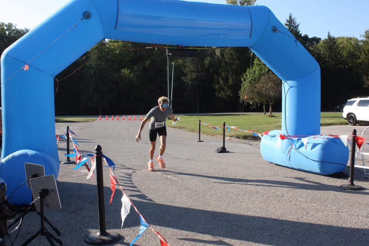 CadenPTrack's tweet image. Hat Trick Trot 5K 🏃 (OCT 4th 2025)

Hat Trick Trot 5k ✅ Came 4th out of 38 males runners. I felt great out there and proud of the progress. Also 3rd fastest male in the race!