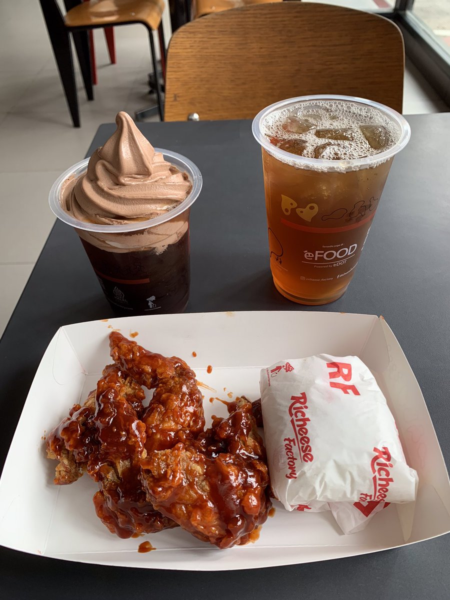 onionringsxxx's tweet image. Dah lama engga