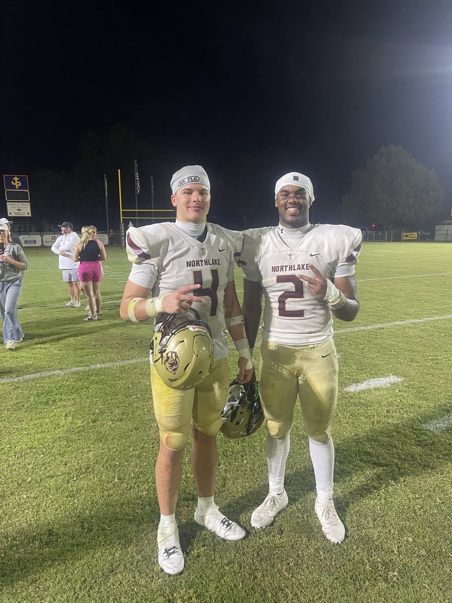 Our <a href="/NorthshorePrepR/">Northshore Prep Report</a> players of the game for Northlake Christian in their 14-0 win over Pope John Paul. Charlie Gilmore who had 2 of the teams 3 interceptions. And <a href="/KameronCasnave1/">Kameron Casnave (⭐️⭐️⭐️)</a> who rushed for 114 yards on 22 carries.