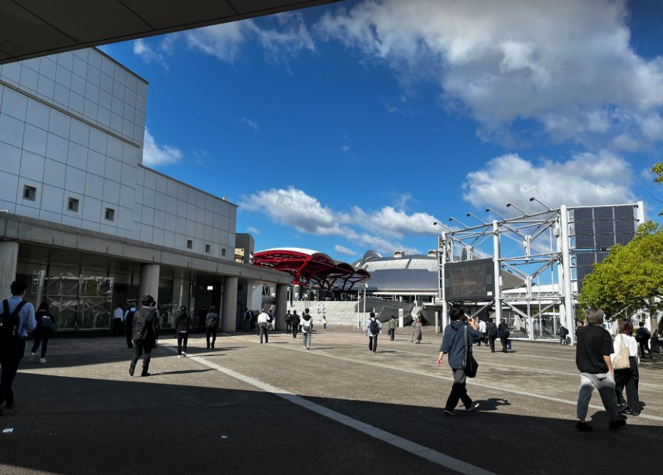 qualiteg_hq's tweet image. CEATEC最終日、幕張快晴！めちゃくちゃいい天気です✨
最終日も全開で稼働中🚀です😆
#CEATEC #MOTIONVOX