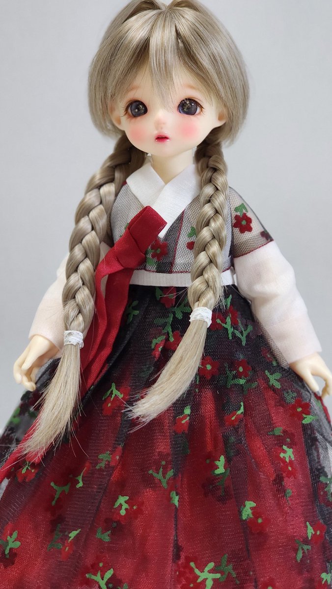 #금요일엔_인덕_트친소
오랜만에 탑승하는 트친소~
75급 주력이고 유딩이 한명 데리고있답니다
잡담 좀 있는편이고 가끔 동물사진 올라와요
아주 가끔 그림 올라옴✨️
I라서 보통 맘찍 많이해요👀