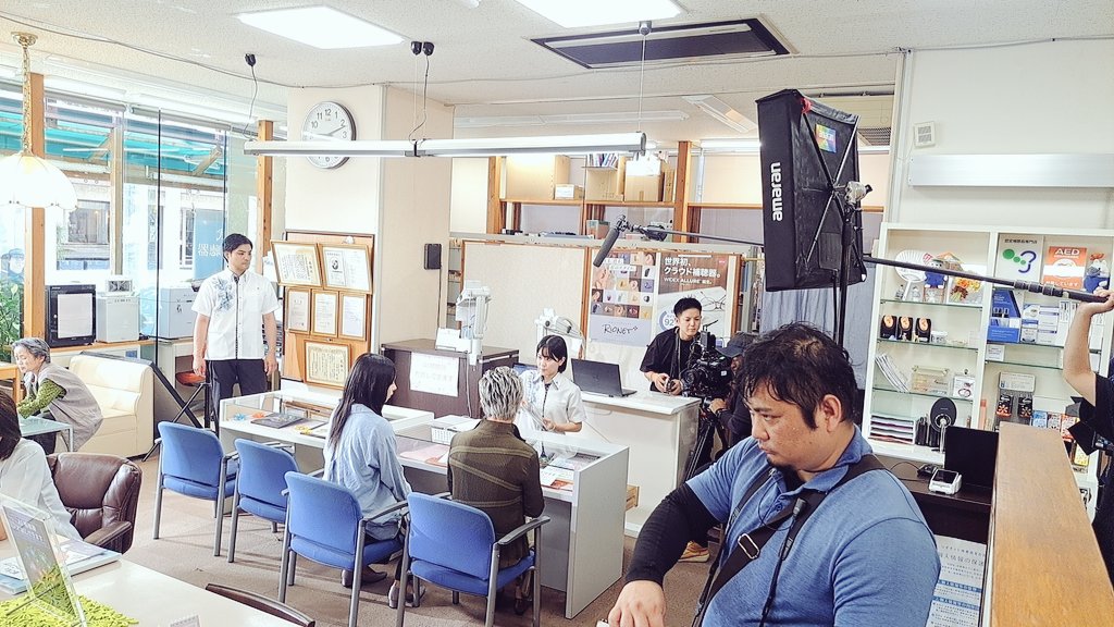 Project_Nine_'s tweet image. 【お家、探してます！】
#PROJECT9 の #平一紘 が監督を務めるドラマで、「家」のシーンを撮影できるロケ地を探しています！
空き家はもちろん、宿泊施設や現在お住まいのお家でもかまいません！
お借りできる場所に心当たりがある方、DMお待ちしております！