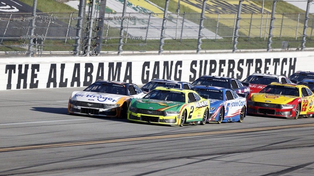 FantasyGuru.com (@fantasygurusite) on Twitter photo The Playoff Wildcard Race of the Year at Talladega! 🃏
<a href="/FantasyBosco/">Fantasy Bosco</a> previews this weekend's #NASCAR #DFS races at #Talladega! Get vital Track Information, Loop Data, Strategy & Targets for the #LovesRVStop225, #UnitedRentals250 and #YellaWood500 🏁
➡️fantasyguru.com/nascar-dfs-tal… The Playoff Wildcard Race of the Year at Talladega! 🃏
<a href="/FantasyBosco/">Fantasy Bosco</a> previews this weekend's #NASCAR #DFS races at #Talladega! Get vital Track Information, Loop Data, Strategy & Targets for the #LovesRVStop225, #UnitedRentals250 and #YellaWood500 🏁
➡️fantasyguru.com/nascar-dfs-tal…