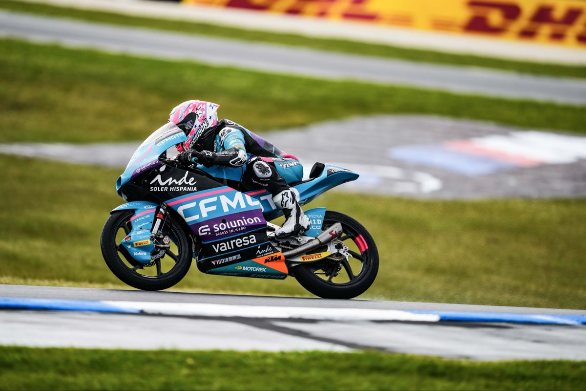 #AustralianGP #Moto3 Practice

🅿️8️⃣ Máximo Quiles 1:35.494 (+0.768)
🅿️1️⃣2️⃣+1️⃣ Joel Esteban 1:35.801 (+1.075)

🔜 Q2