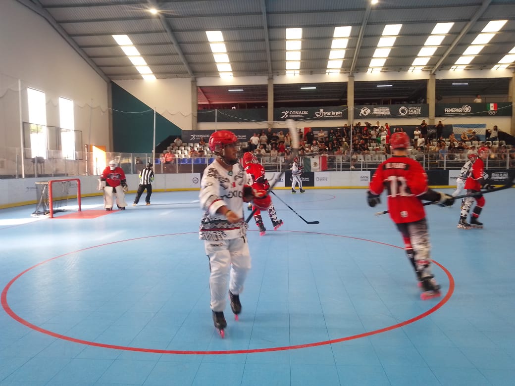 drdumm's tweet image. camarainformativa.com Recibe México a las mejores selecciones en el Panamericano de Hockey en Línea. el titular de la Federación Mexicana de la especialidad, Nicolás Santibáñez, agradeció el respaldo tanto del COM y de la Comisión Nacional de Cultura Física y Deporte.