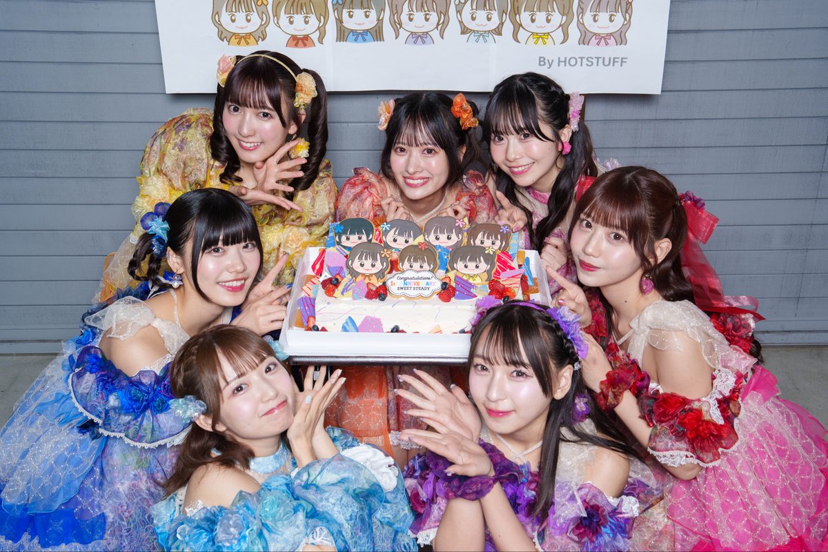 【SWEET STEADY】 初回限定盤・SWEETSTEADY盤8枚セット 💿1st LIVE FILM Blu-ray / DVD発売決定💿】 2025年4月28日にZepp